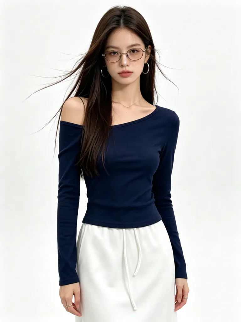 Áo dài tay nữ lệch vai màu xanh navy Sweet Fable
