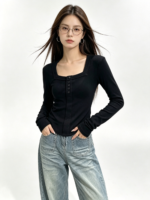 Áo dài tay nữ cổ vuông cài nút ôm dáng - Ảnh 5