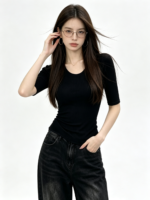 Áo thun ôm nữ cổ U tay lỡ - Ảnh 6
