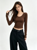 Áo thun nữ tay dài cổ tròn dáng ngắn - Ảnh 10