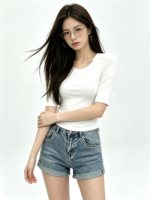 Áo thun ôm nữ cổ U tay lỡ - Ảnh 9