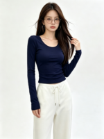 Áo thun nữ tay dài cổ tròn dáng ngắn - Ảnh 3