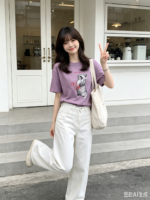Áo thun nữ cổ tròn tay ngắn in hình mèo – Tím nhạt